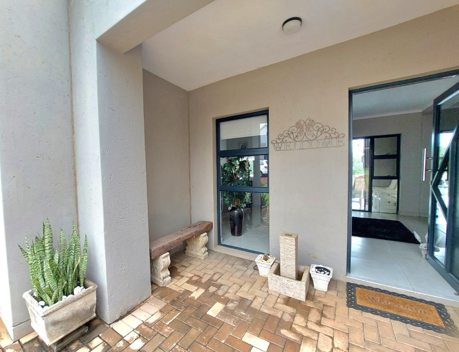 2 Bedroom Property for Sale in Leloko Lifestyle Estate North West
